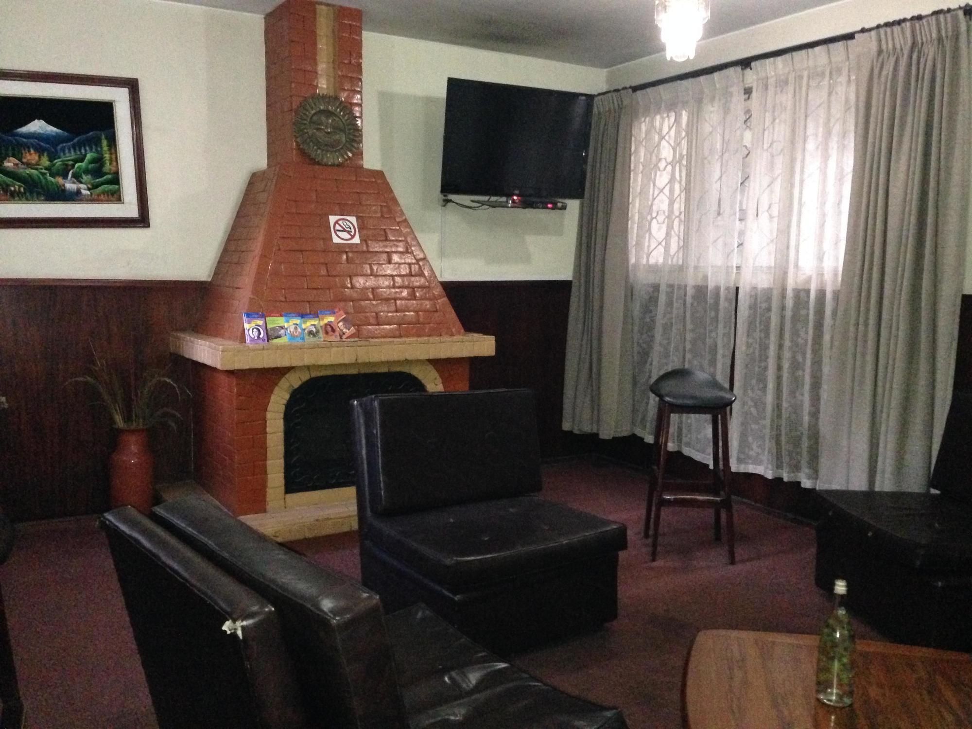 Hotel Majestic Quito Ngoại thất bức ảnh